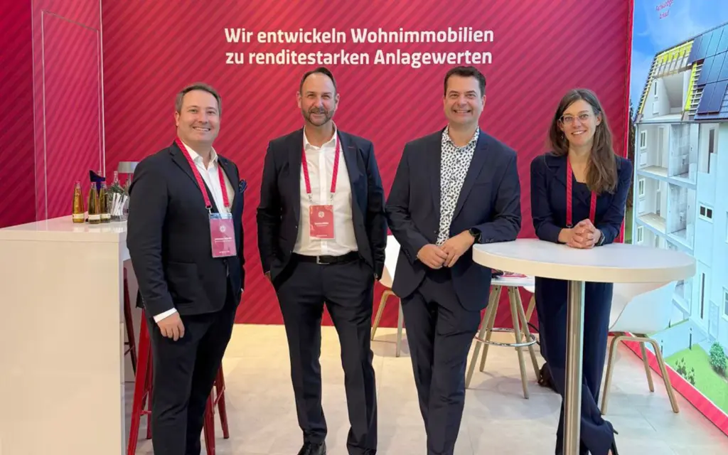 Primus Valor EXPO REAL 2025 - Gruppenbild