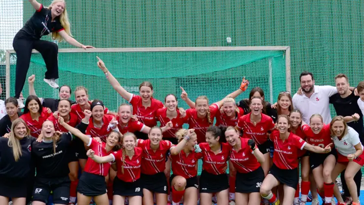 TSV Mannheim Hockey Gruppenbild Damen