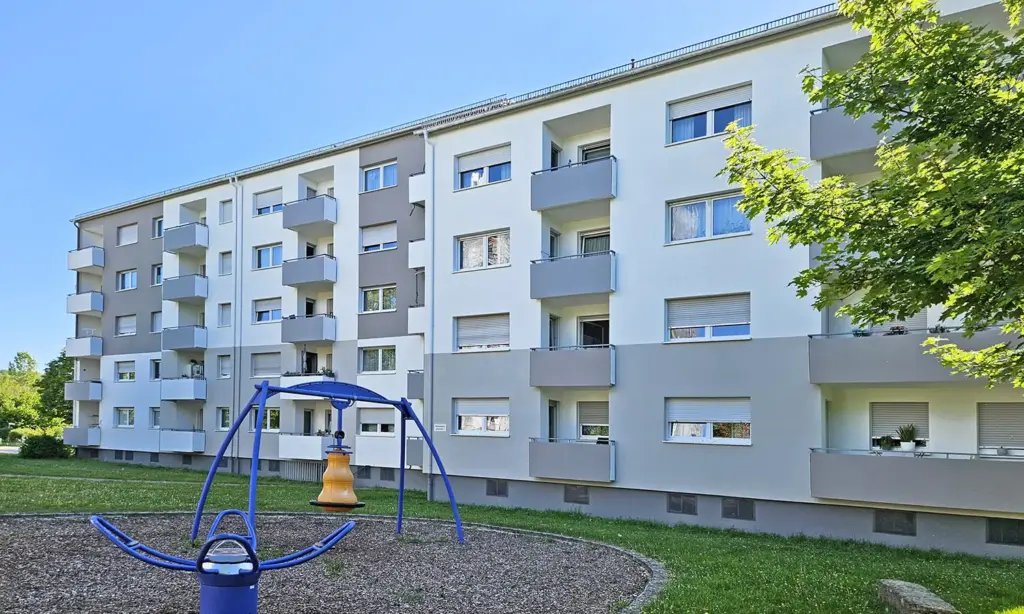 ICD 12 R+ Aschaffenburg Inselstraße Mietshaus nach der Renovierung