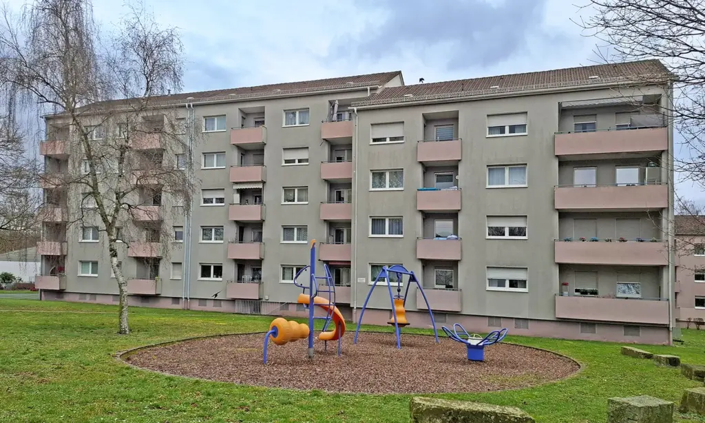 ICD 12 R+ Aschaffenburg Inselstraße Mietshaus vor der Renovierung